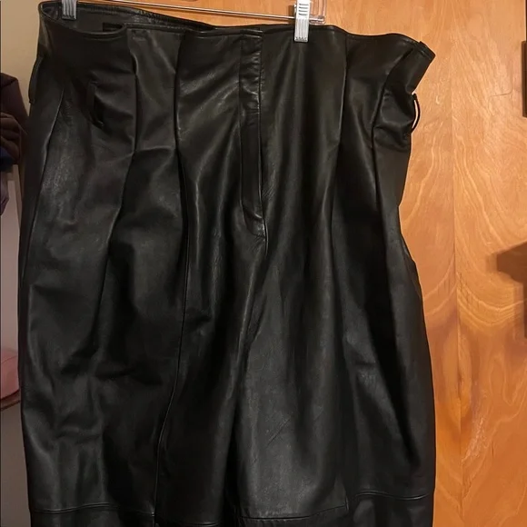 Lamarque Black Leather Trousers - Picture 4 of 6